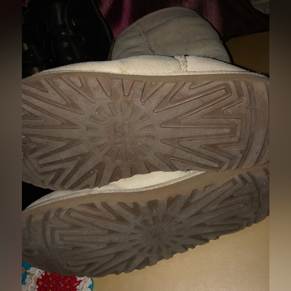 Uggs With Fur - image 6
